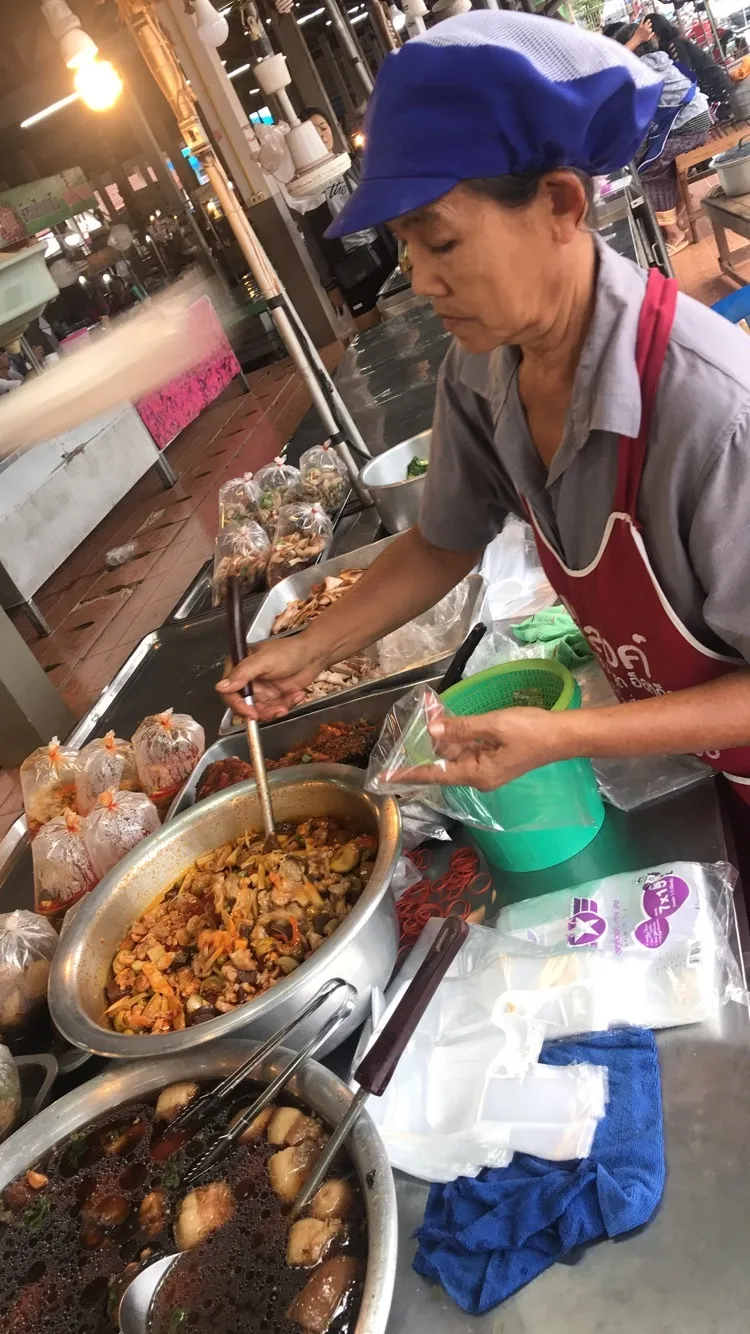 Serving from the pans